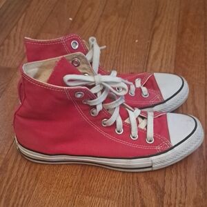 Converse Classic Red High-Tops